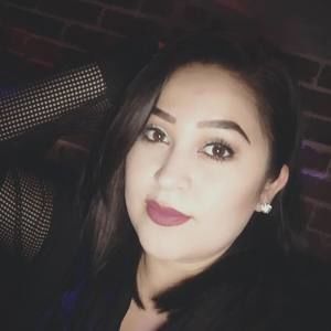 Meet your Posher, Ely