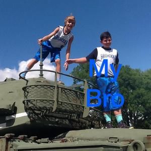 Meet your Posher, Carson