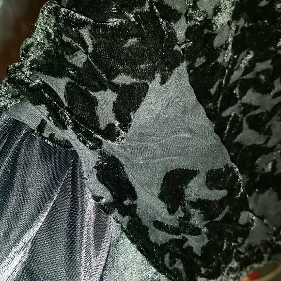 classy velvet soft cocktail dress size 7/8 - Picture 3 of 8