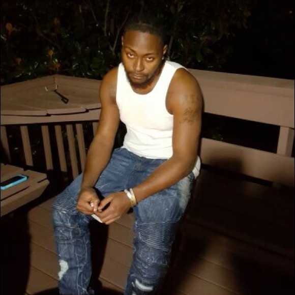 Meet your Posher, Ethan