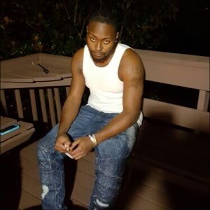 Meet your Posher, Ethan