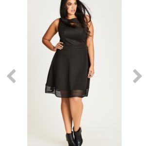 Gorgeous "BLACK ELEGANT STRIPE DRESS" CITY CHIC