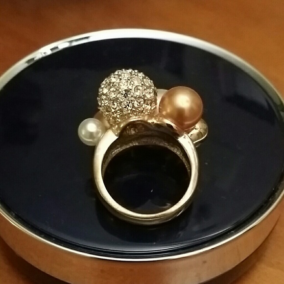 Ring - Picture 2 of 2
