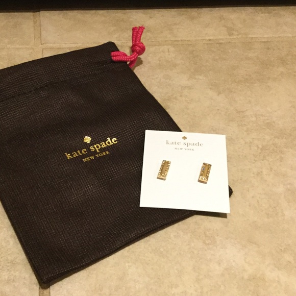 ONE LEFT! NWT Kate Spade Gold Bar Earrings - Picture 2 of 3