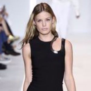 Meet your Posher, Temecca