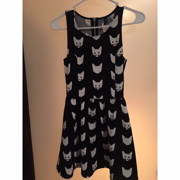 Cat print skater dress! Super cute! 🐱
