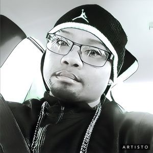 Meet your Posher, Johnny