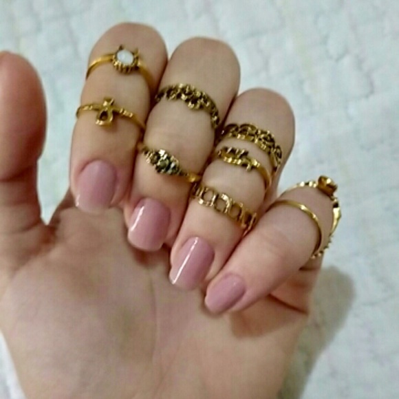 Set of 10 Vintage Gold Antique Boho Midi Rings NWT - Picture 6 of 8