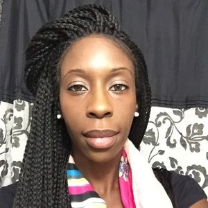 Meet your Posher, Antoinette