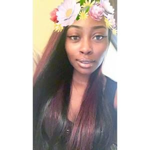 Meet your Posher, Candace