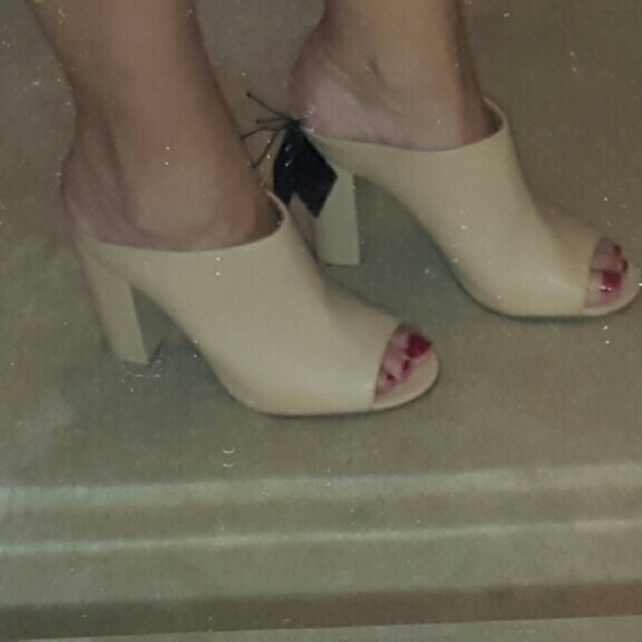 Forever 21 Nude Open Toed Heels - Picture 2 of 2
