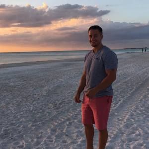 Meet your Posher, Max