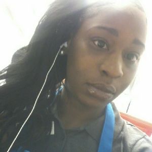 Meet your Posher, Brianna