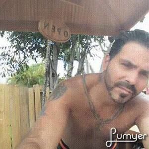 Meet your Posher, Ernesto