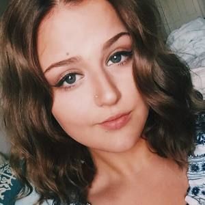 Meet your Posher, Elysse