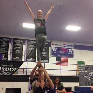 Meet your Posher, Elisa