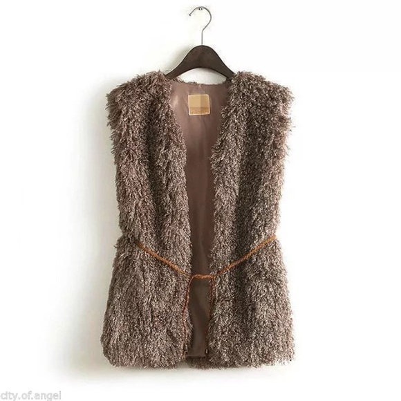 Brown Faux Fur Vest - Picture 2 of 2