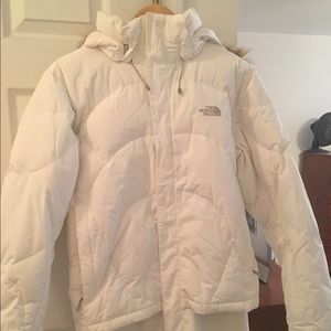 NWOT Never worn North Face Jacket