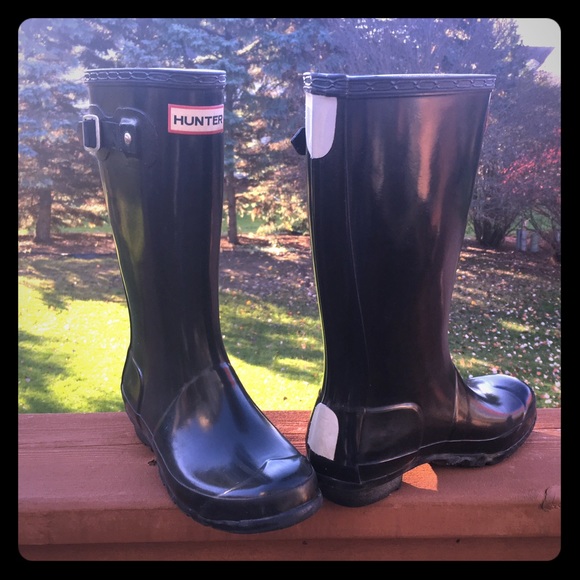 Kids Black Hunter Boots.  girl size 4 / boy size 3