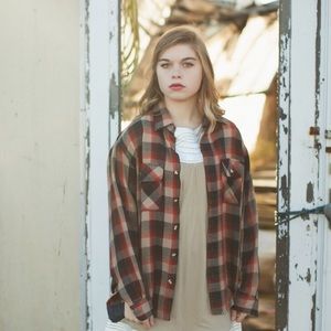 Boyfriend flannel in navy, red & cream