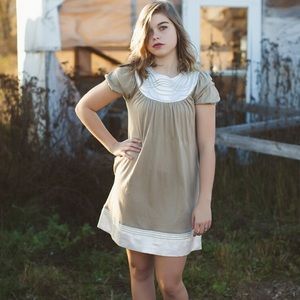 Adorable homestead dress