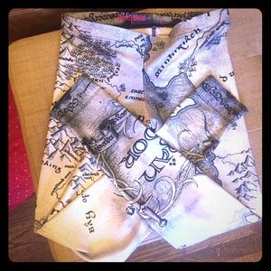 BlackMilk Lord of the Rings Leggings Geek chic! 🤓