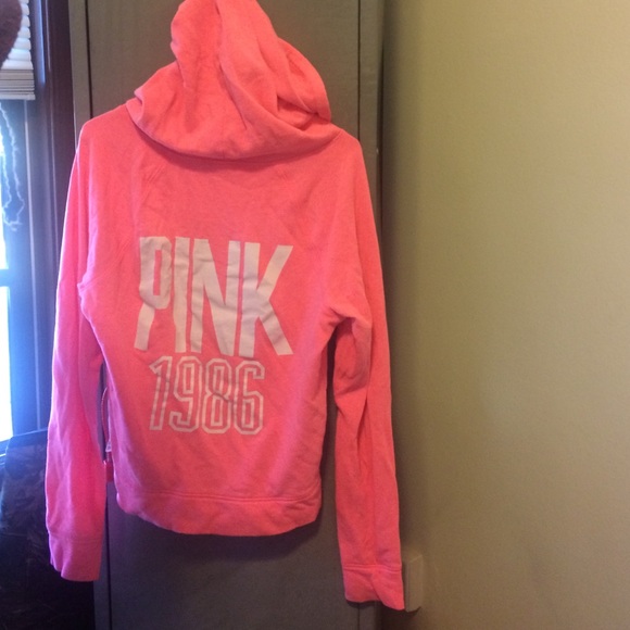 Victoria's Secret PINK sweatshirt - Picture 2 of 3