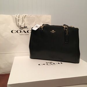 Coacht Tote