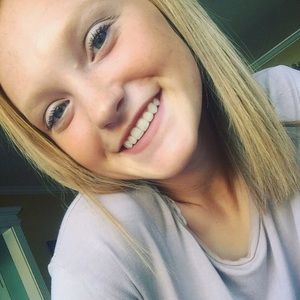 Meet your Posher, Evan