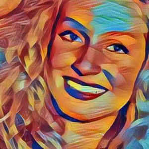 Meet your Posher, Holly