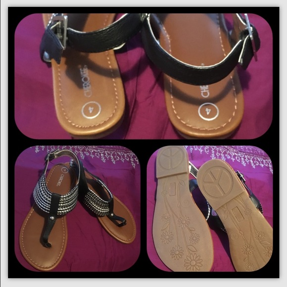 Sandals! - Picture 2 of 4