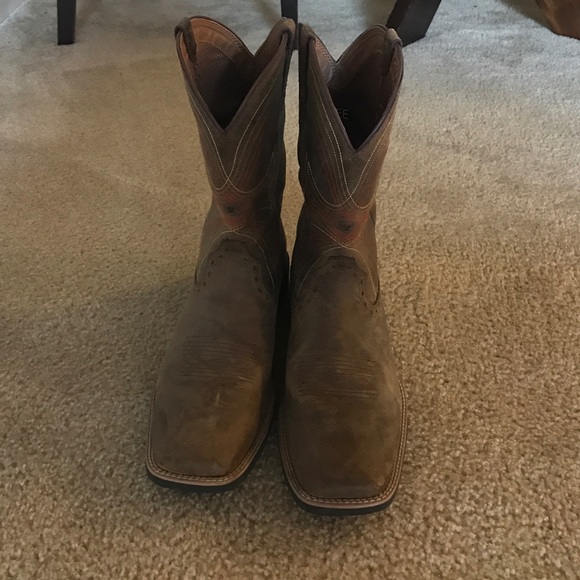 Ariat Men's Boots. Perfect condition.