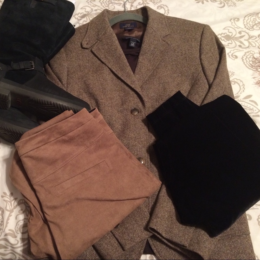 Donated: Brooks Brothers 346 Blazer - Picture 6 of 6