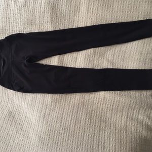Beyond yoga pants size m