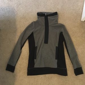 Lululemon fleece pullover
