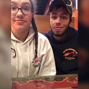 Meet your Posher, Cortney