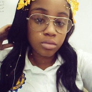 Meet your Posher, Michele