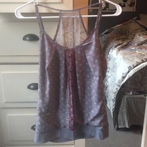 Floral tank top with lace in the back