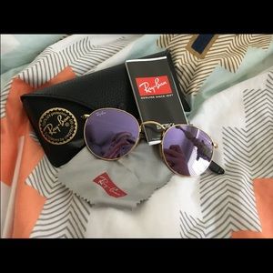 Purple circular ray bans