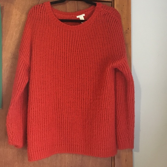 Orange Sweater - Picture 1 of 2