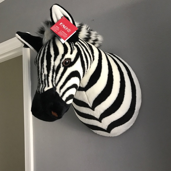 Stuffed FAO Schwartz heads