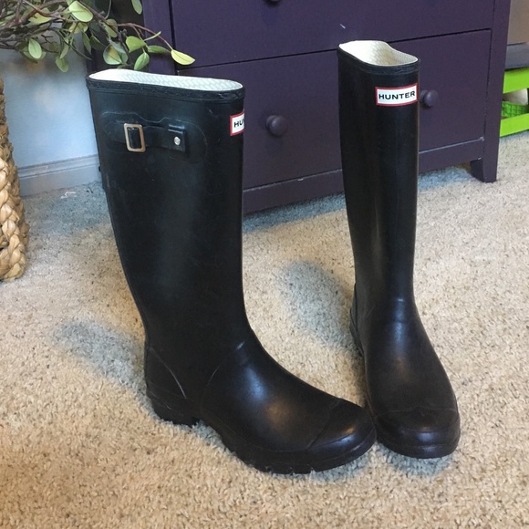 Black Hunter rain boots