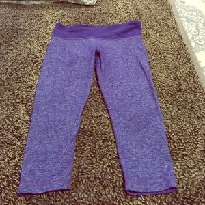 Lululemon blue crop leggings
