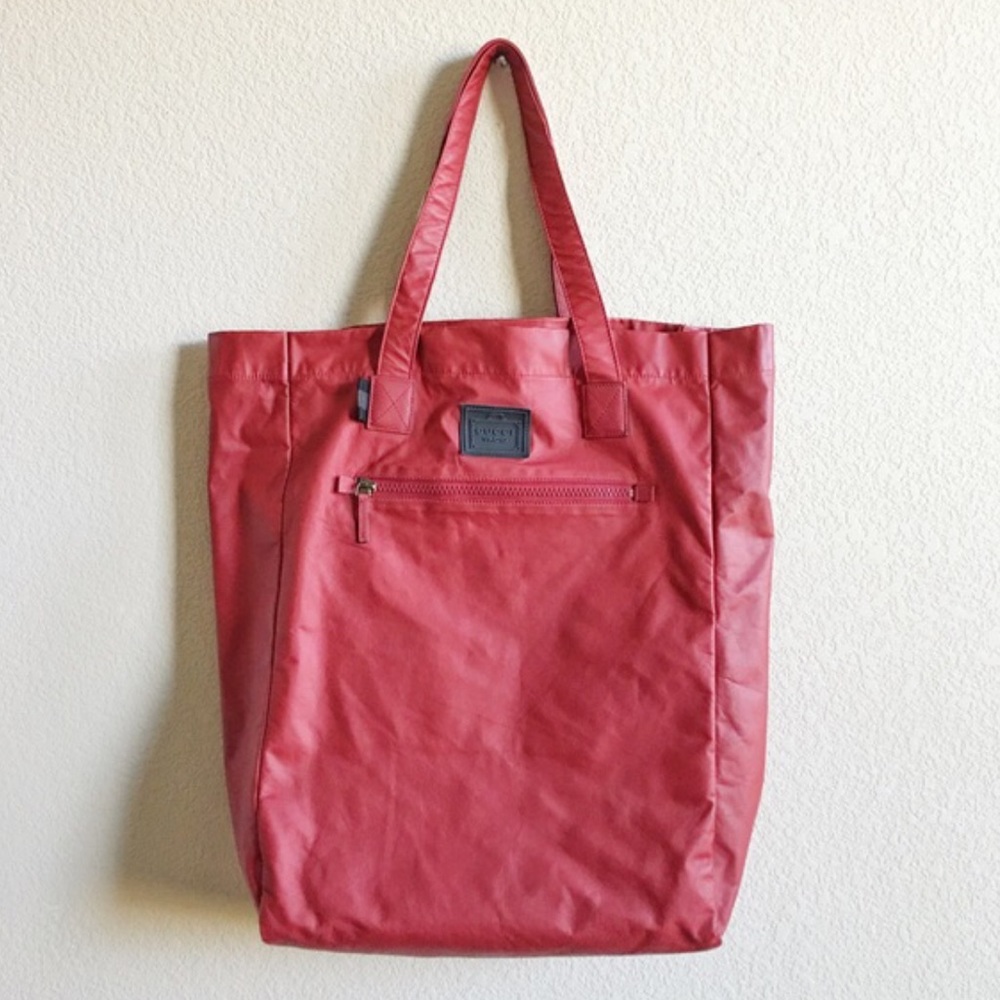 Red Gucci Viaggio Leather Tote Bag