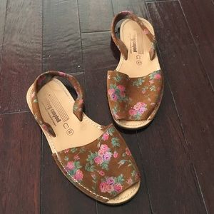 Jeffrey Campbell Avarca Sandals