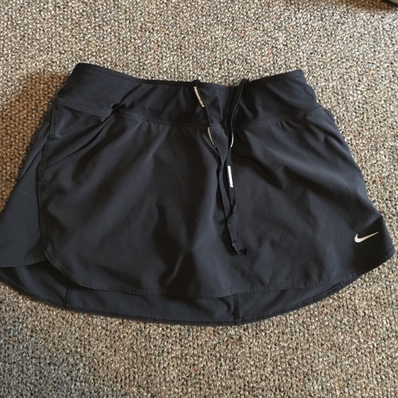 Nike Dri-Fit running skort size M