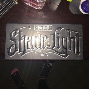 Kat Von D Shade + Light Contour Palette