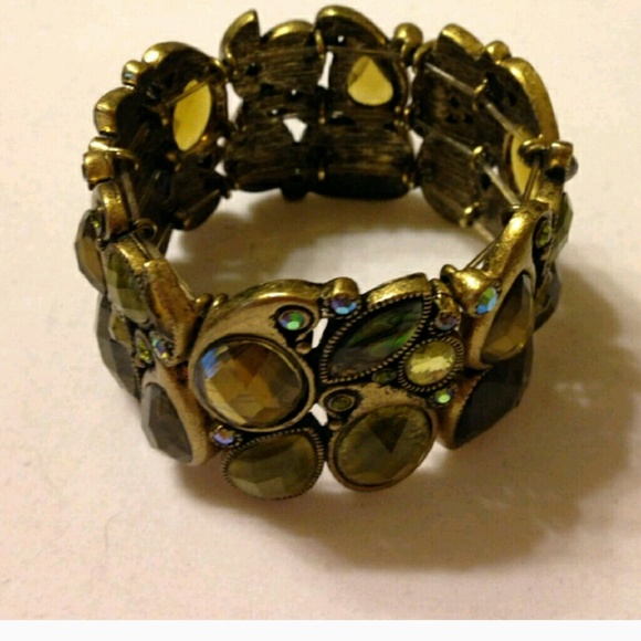 Bracelet - Picture 1 of 1