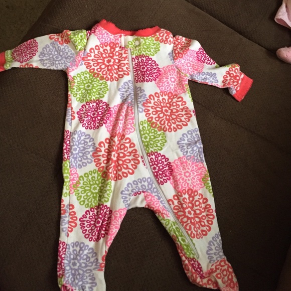 Size 0-3 sleeper