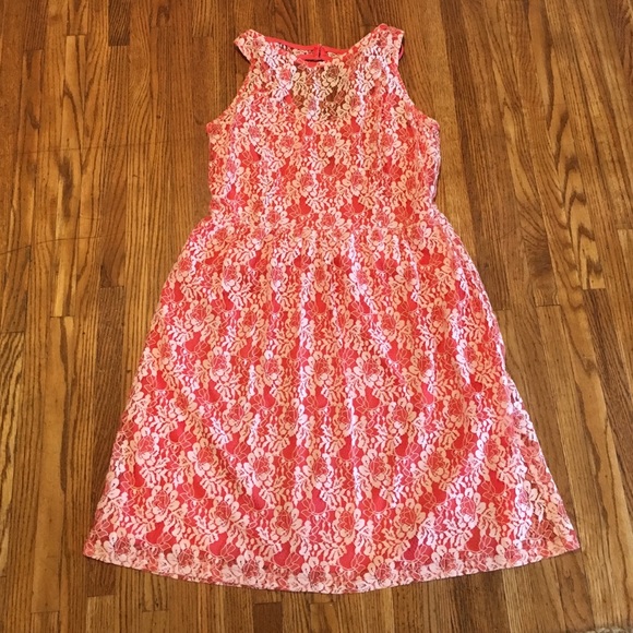 Lace Cynthia Rowley dress.